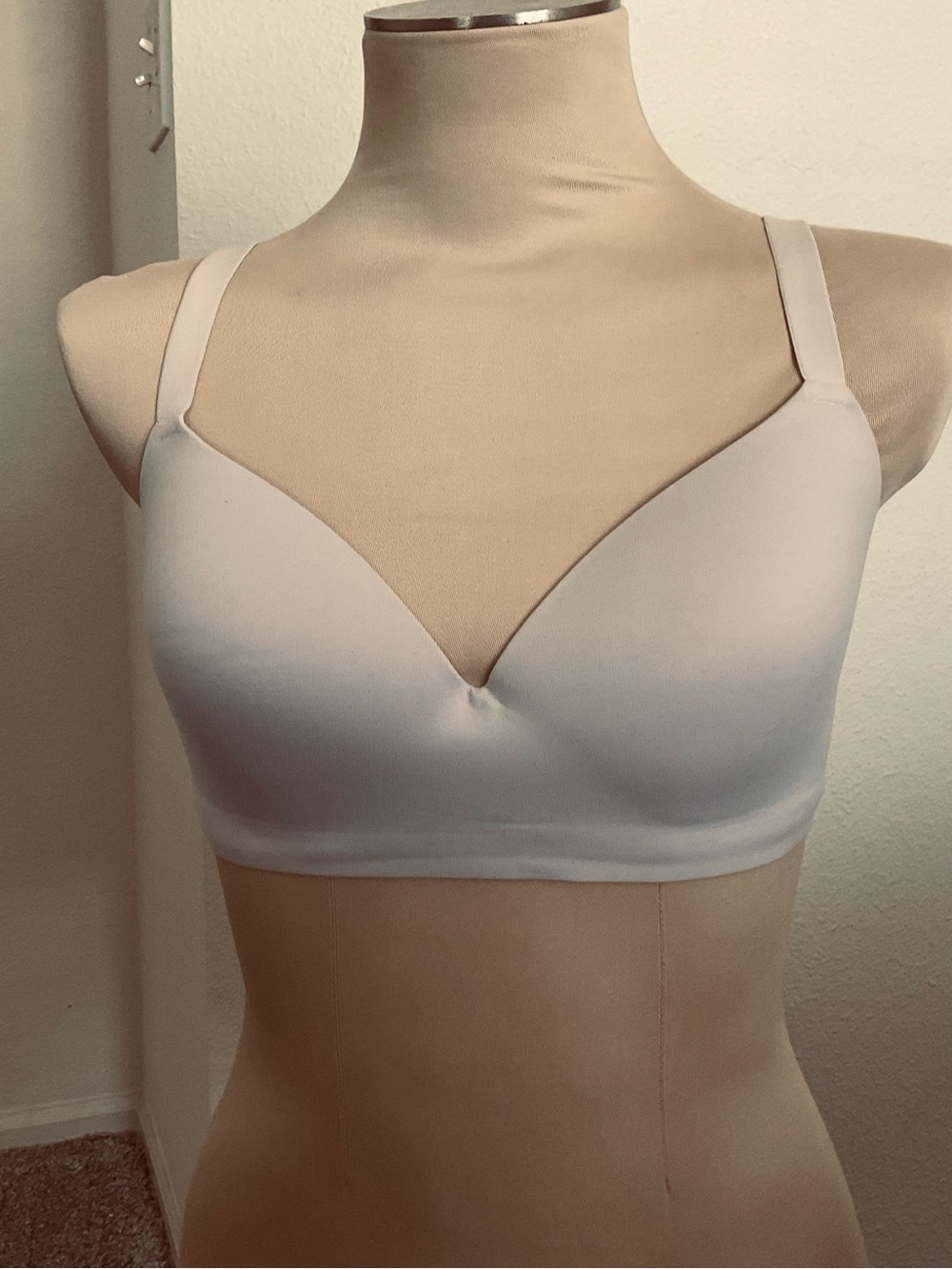 Soma Enbliss Wireless Bra Beige 36DD